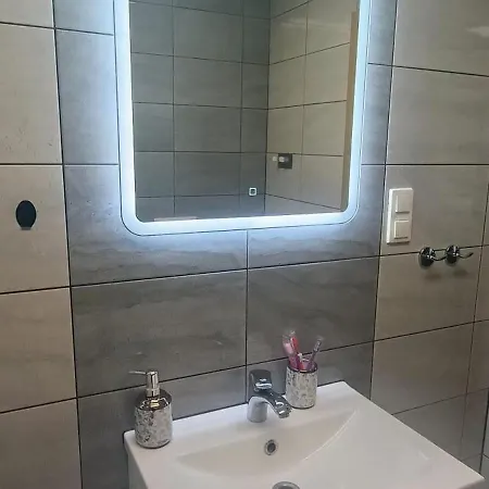Luna Apartment